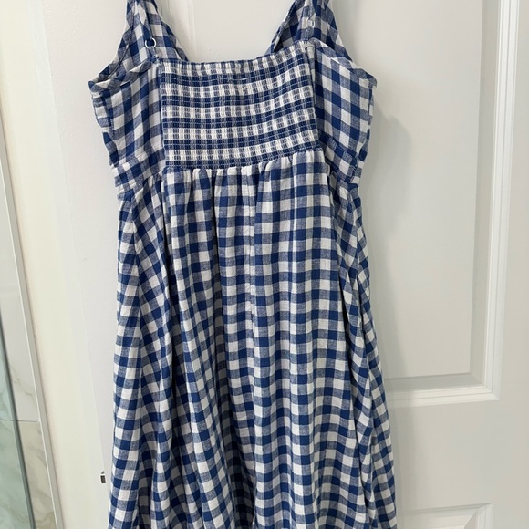 Old Navy dresses - Picture 3 of 6